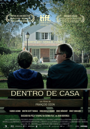 Assistir Dentro da Casa online dublado e legendado