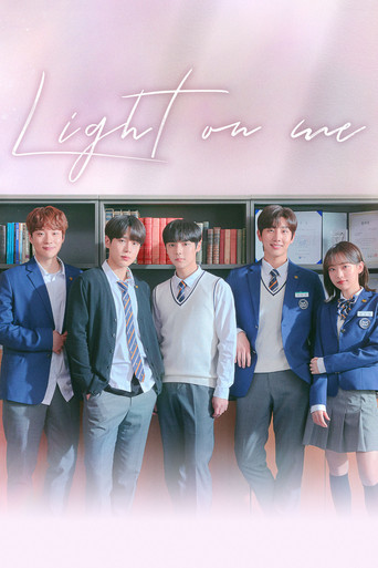 Poster de Light On Me