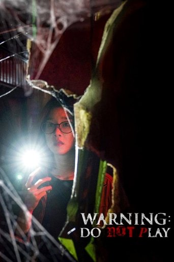 Poster de Warning: Do Not Play