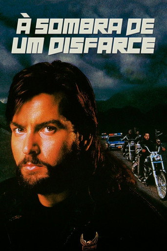 Poster de À Sombra de um Disfarce